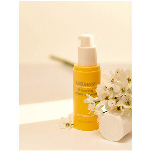 MIGUHARA BRIGHTENING SET | ESSENCE & CREAM